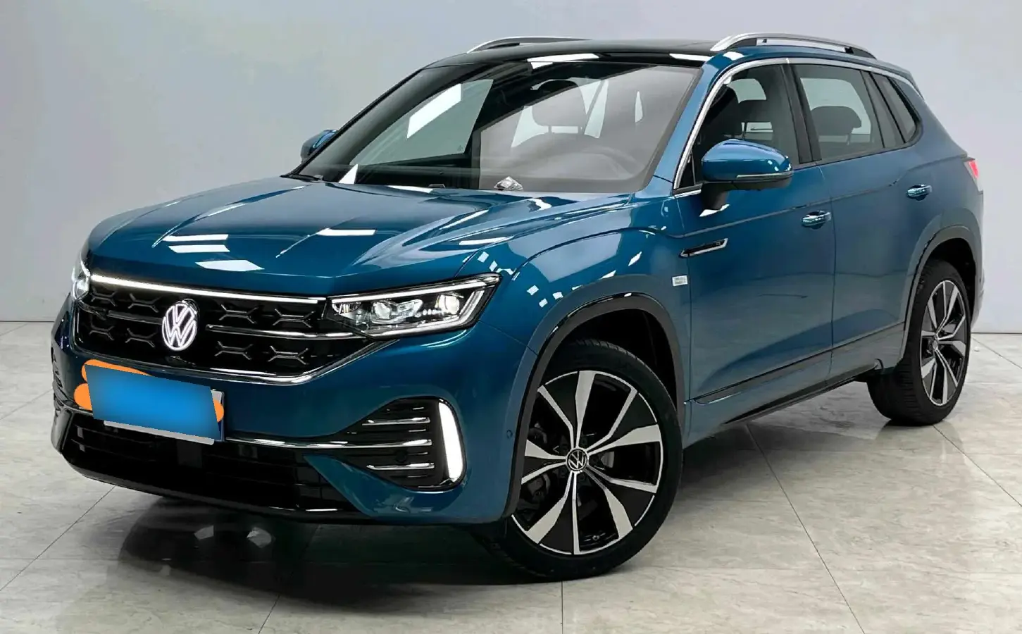 2023 Volkswagen Tayron 2.0T 220HP L4 7DCT