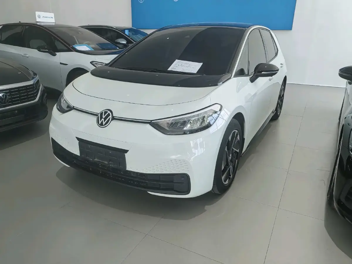2024 Volkswagen ID.3 BEV 52.8KWH