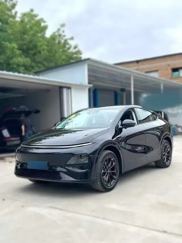 2025 Xpeng G6 BEV 68.5KWH