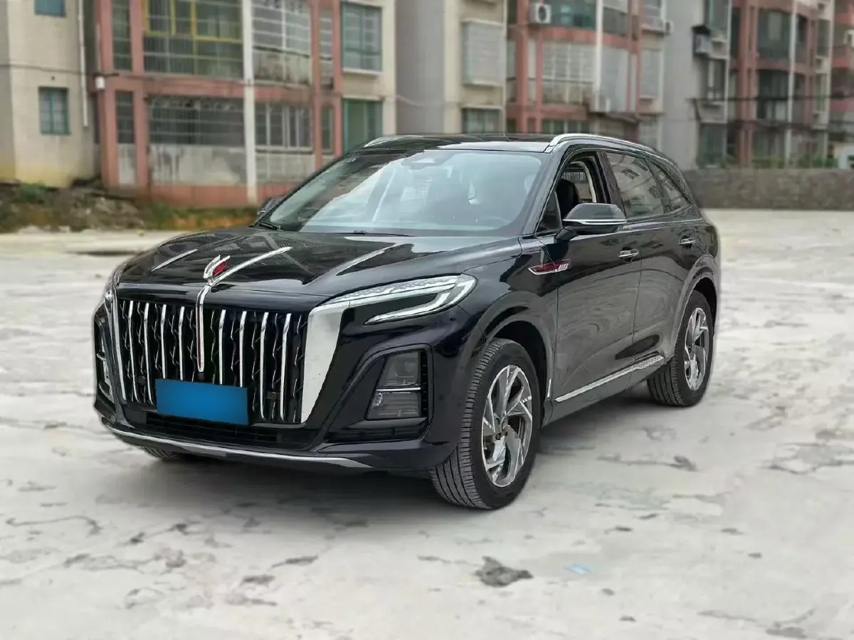 2023 HongQi HS3 2.0T 252HP L4 8AT