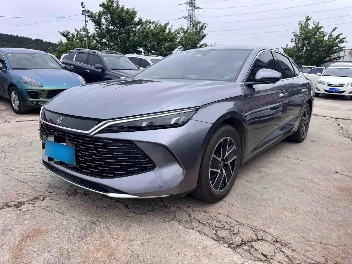 2024 BYD QinL 1.5L 101HP L4 E-CVT PHEV 15.87KWH