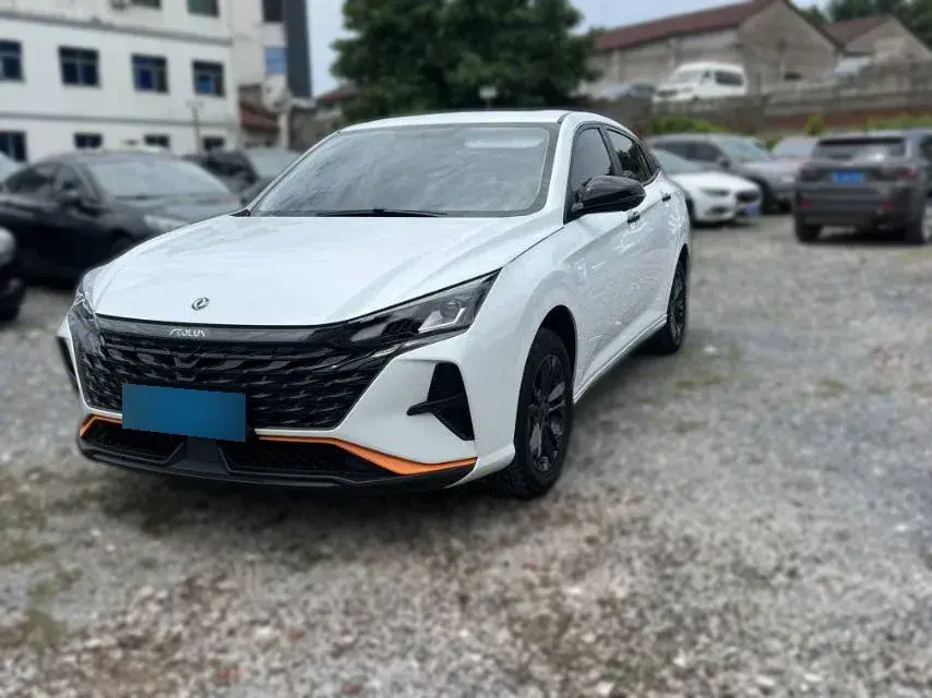 2023 DongFeng Aeolus YiXuan 1.5L 125HP L4 6DCT