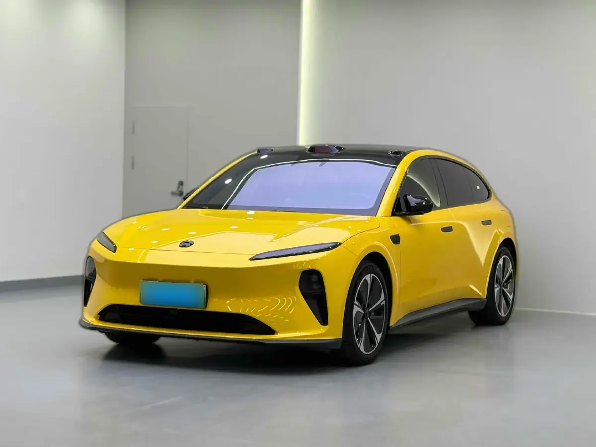 2023 NIO ET5T BEV 75KWH