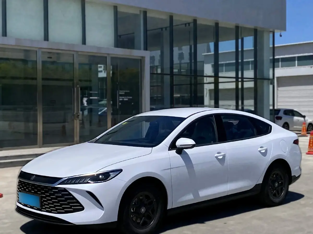 2025 BYD Qin Plus 1.5L 101HP L4 E-CVT PHEV 7.68KWH