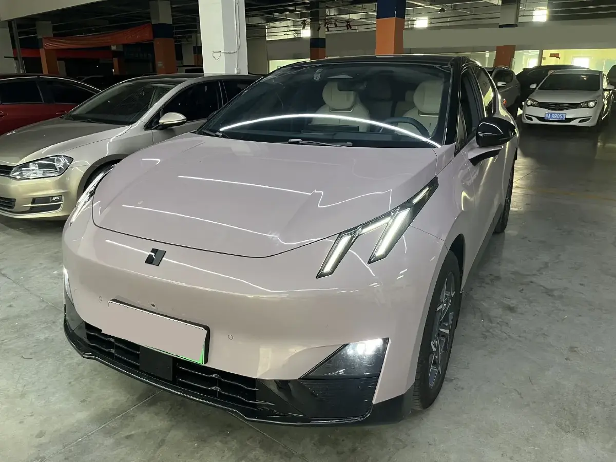 2025 LYNK&CO Z20 BEV 61.47KWH