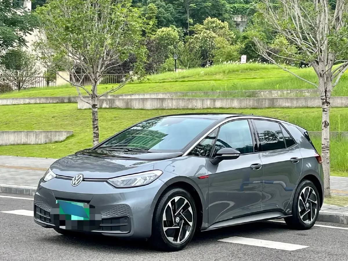 2024 Volkswagen ID.3 BEV 52.8KWH