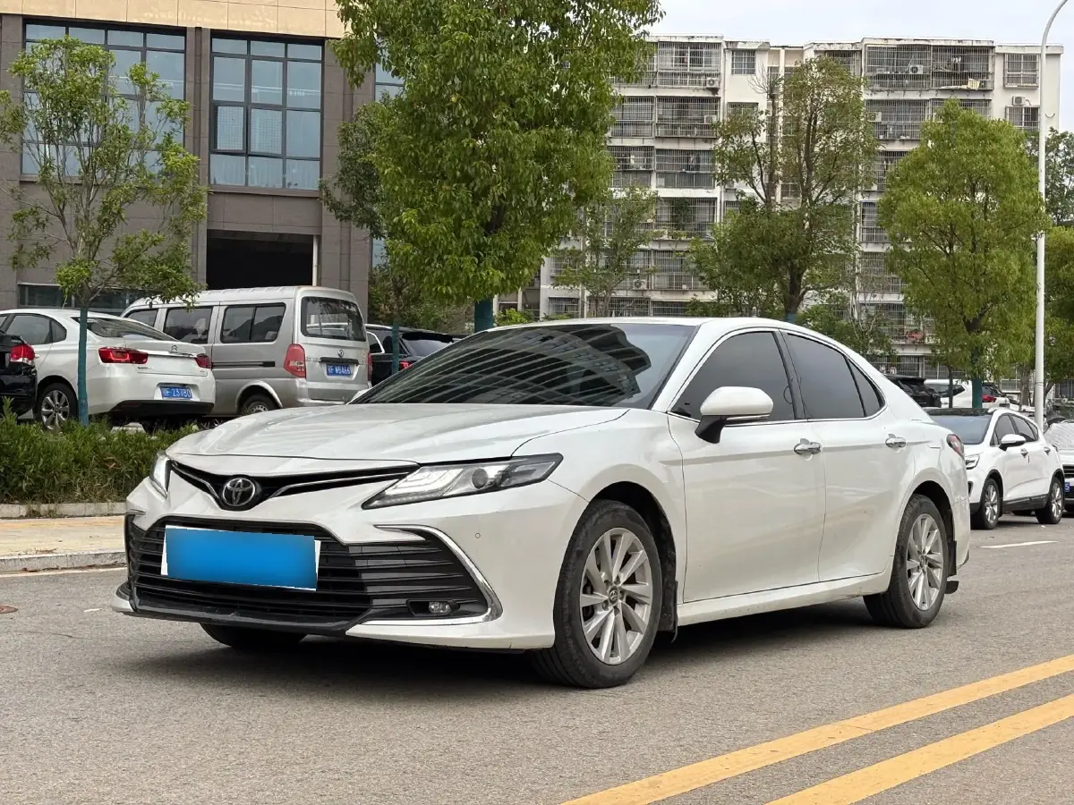 2021 Toyota Camry 2.0L 178HP L4 CVT