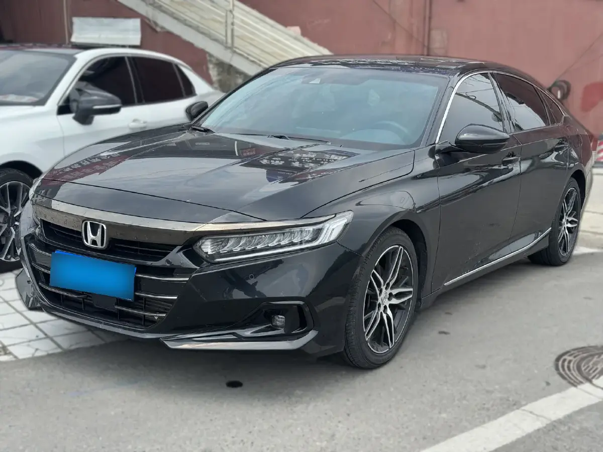 2022 Honda Accord 1.5T 194HP L4 CVT