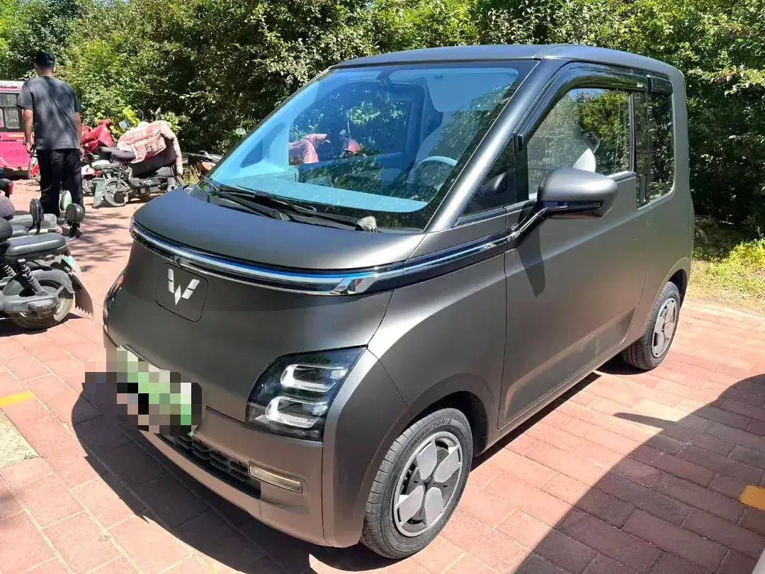 2023 WuLing Air ev BEV 28.4KWH