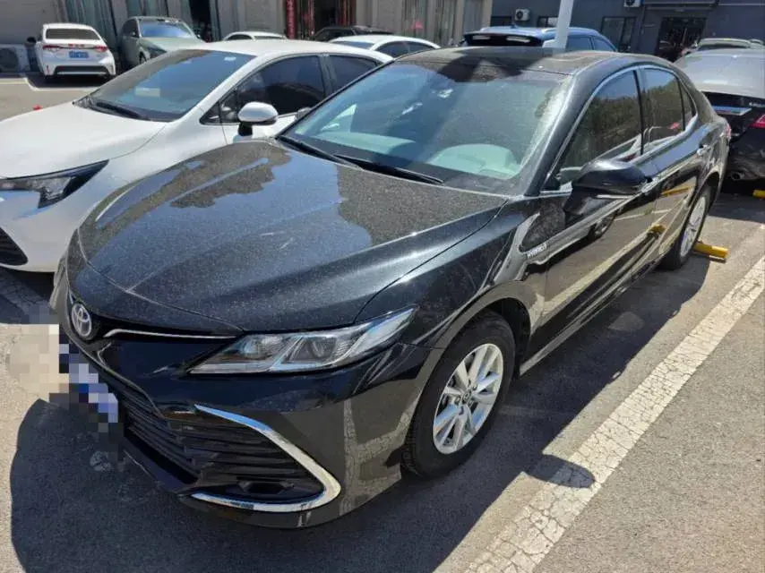 2023 Toyota Camry 2.5L 178HP L4 E-CVT Hybrid
