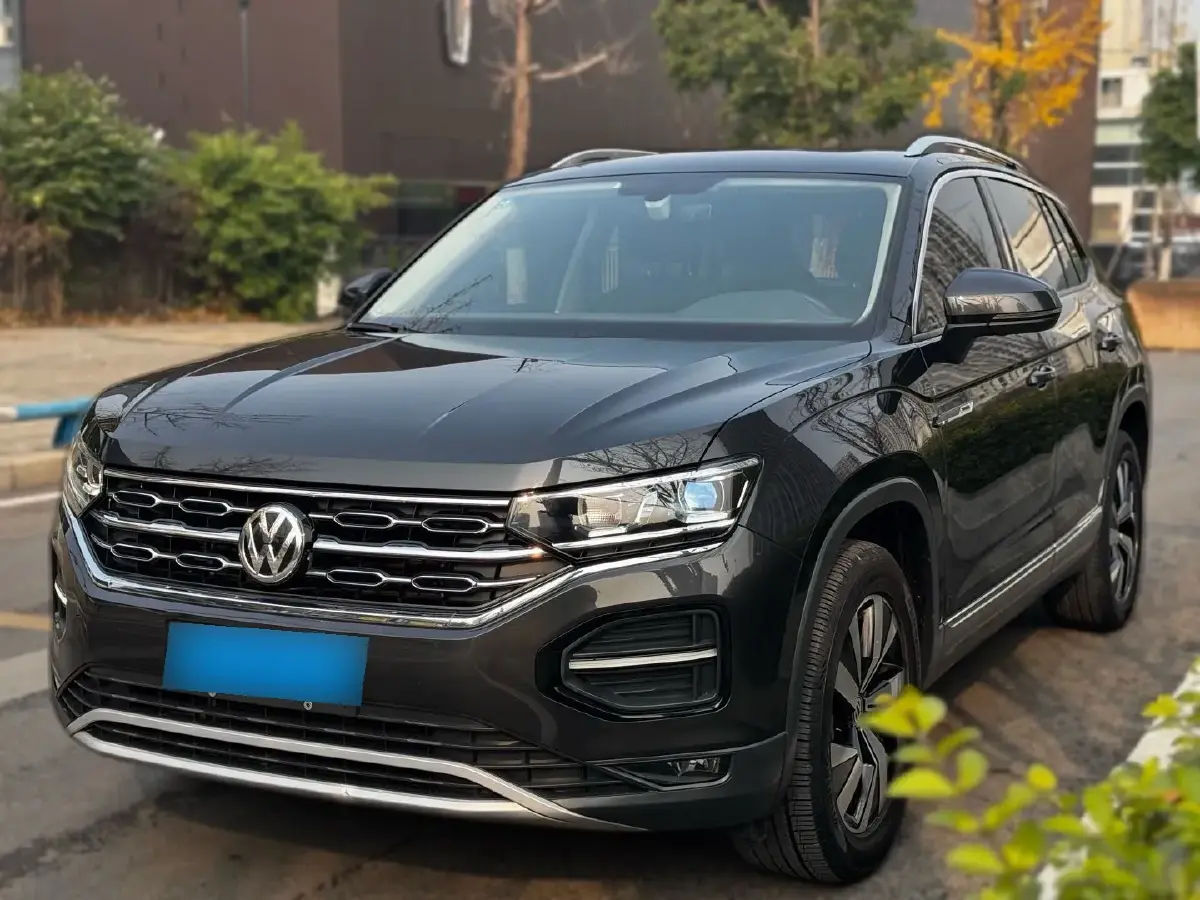 2022 Volkswagen Tayron 2.0T 186HP L4 7DCT