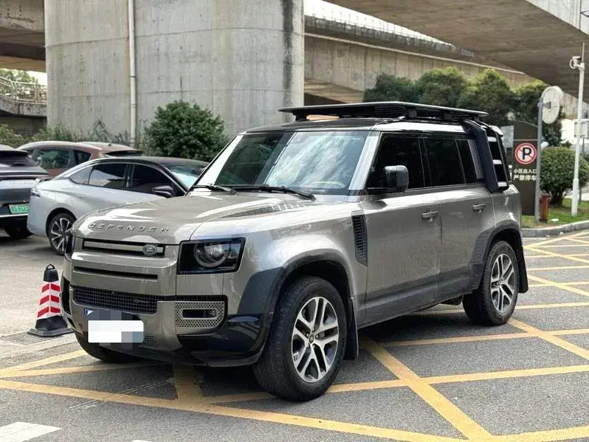 2023 Land Rover Defender 3.0T 400HP L6 8AT
