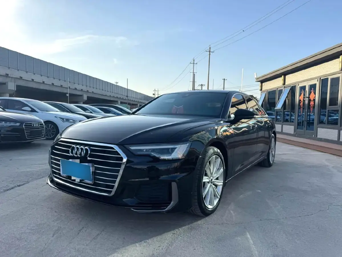2022 Audi A6L 2.0T 224HP L4 7DCT