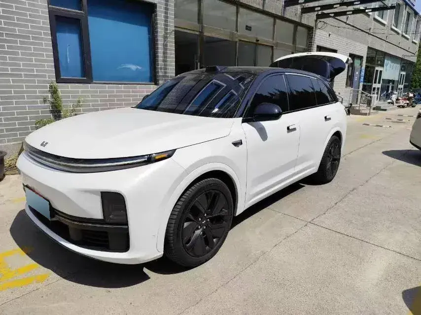 2023 Li L7 Range Extended 154HP REEV 40.9KWH