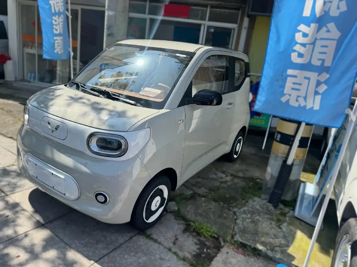 2024 WuLing HongGuang MINI EV BEV 17.3KWH