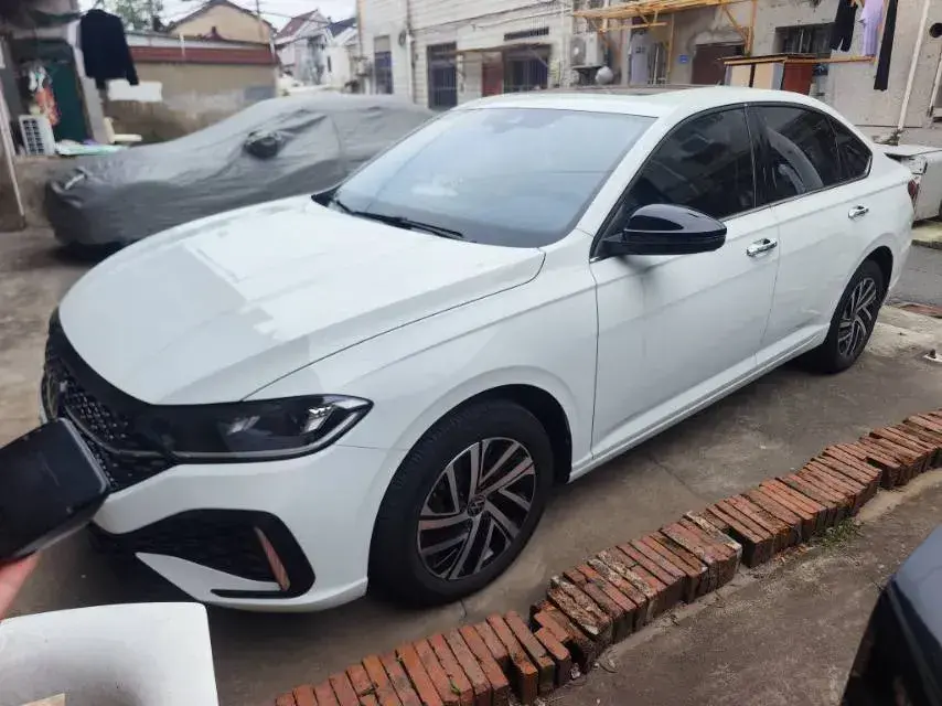 2024 Volkswagen Lavida 1.5T 160HP L4 7DCT