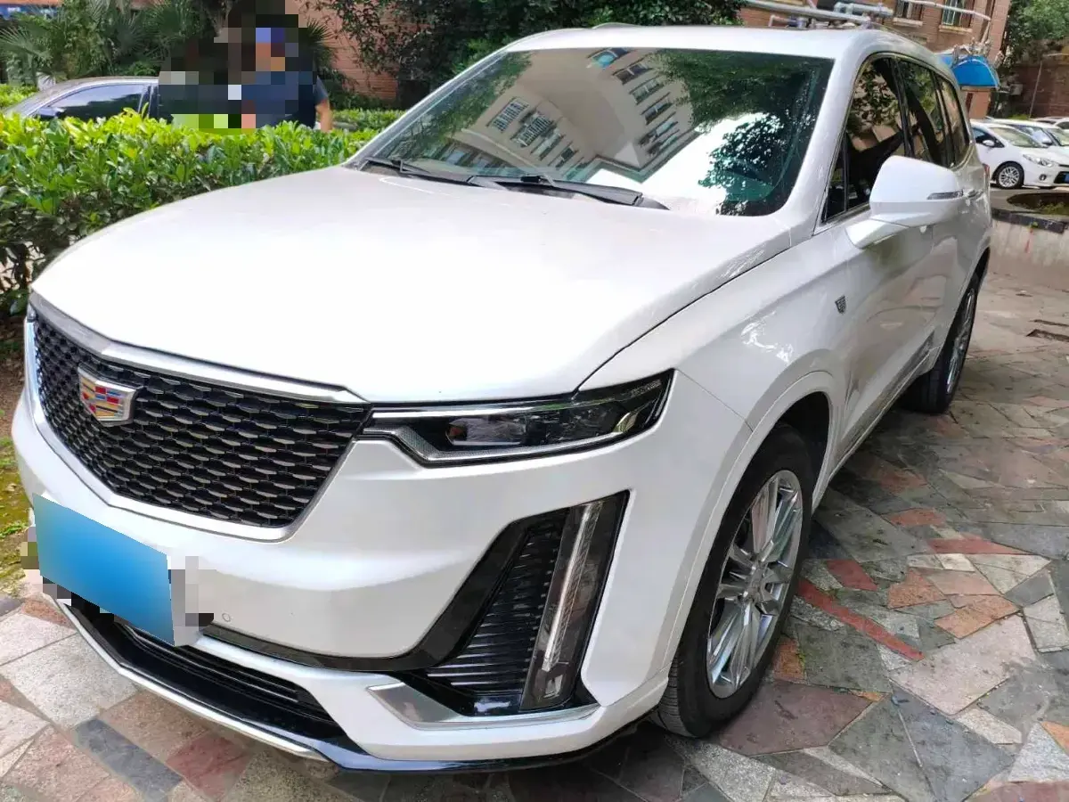 2022 Cadillac XT6 2.0T 237HP L4 9AT