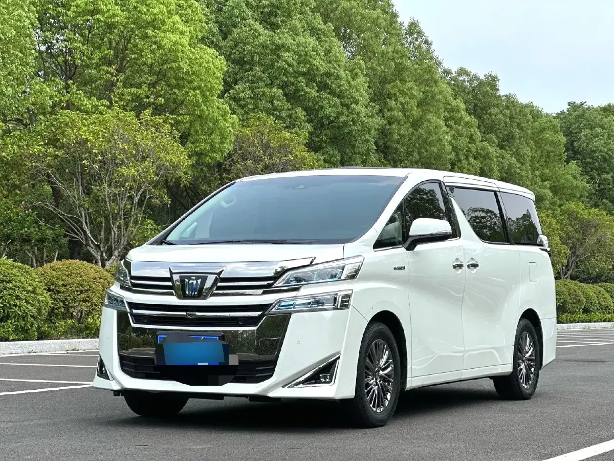 2023 Toyota Vellfire 2.5L 117HP L4 E-CVT Hybrid
