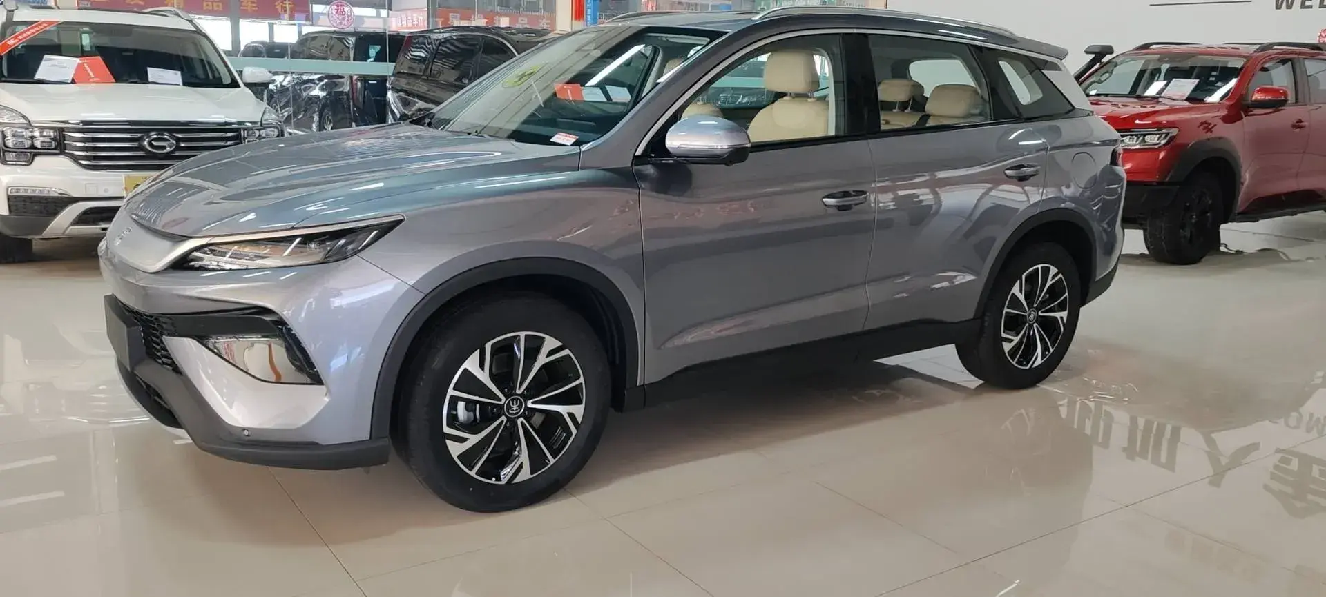 2025 BYD Song Pro 1.5L 101HP L4 E-CVT PHEV 18.3KWH