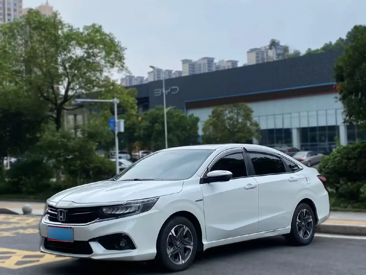2021 Honda Envix 1.5L 109HP L4 E-CVT Hybrid