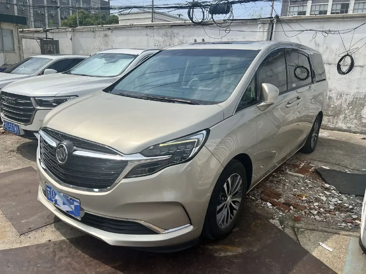 2022 Buick GL8 2.0T 237HP L4 9AT