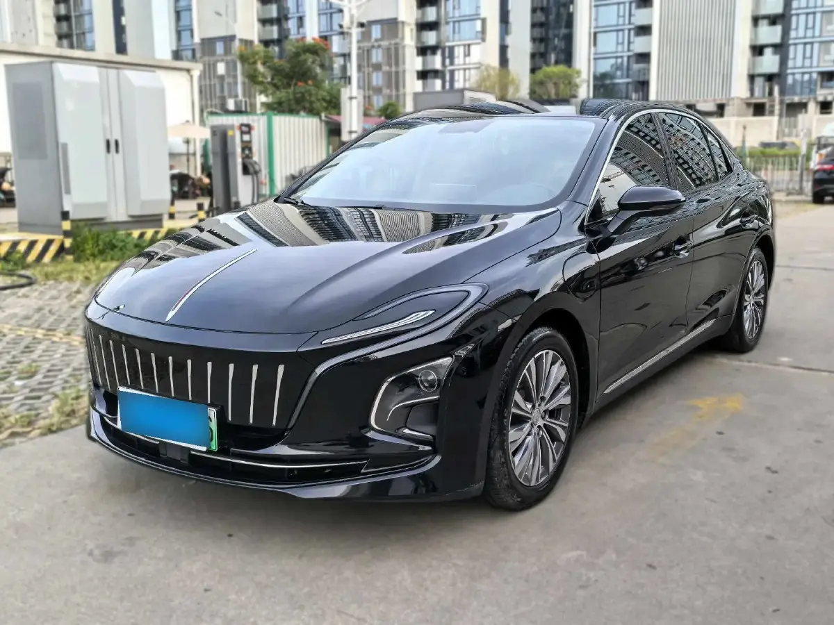 2022 HongQi E-QM5 BEV 54KWH