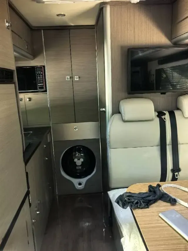 2022 ChangAn FengJing RV 2.4T 211HP L4 6AT,autocango,china used car exporter,china ev exporter,chinese used car exporter,chinese used ev exporter