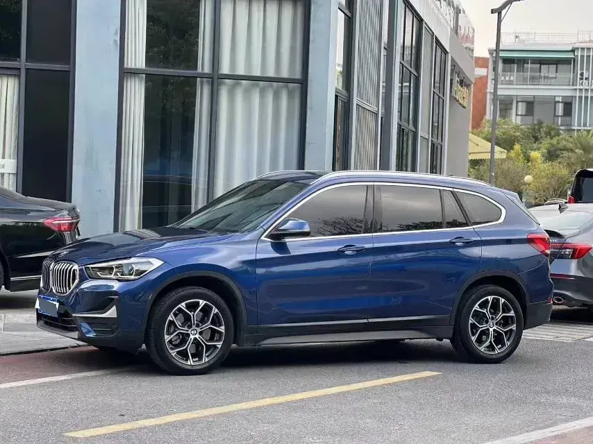 2022 BMW X1 2.0T 192HP L4 7DCT