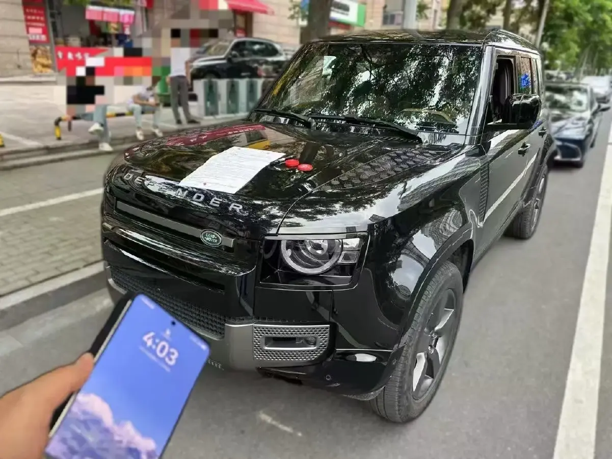 2024 Land Rover Defender 3.0T 400HP L6 8AT