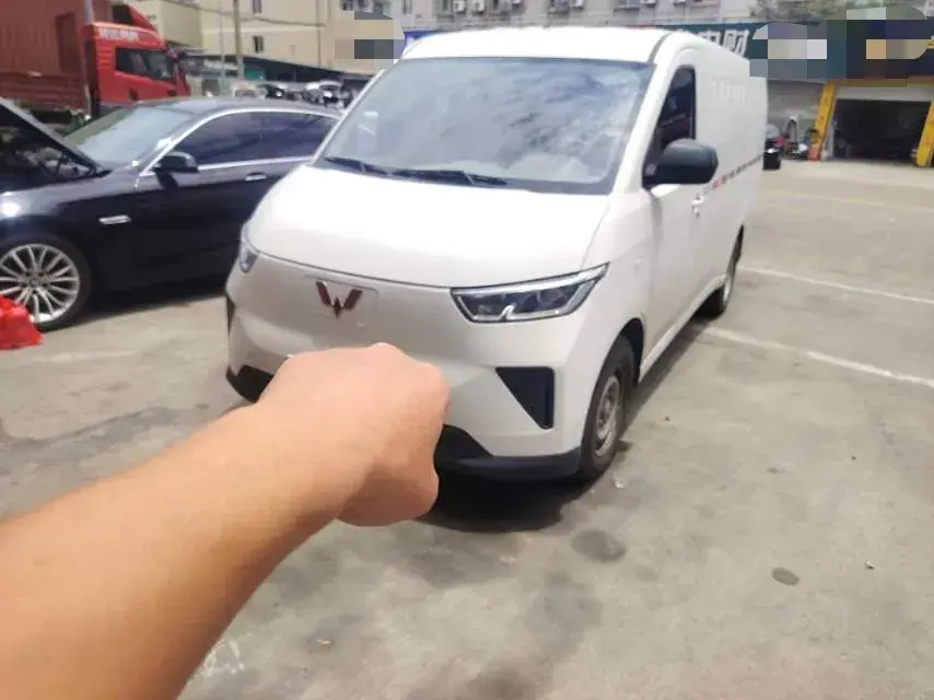 2024 WuLing YangGuang BEV 41.9KWH