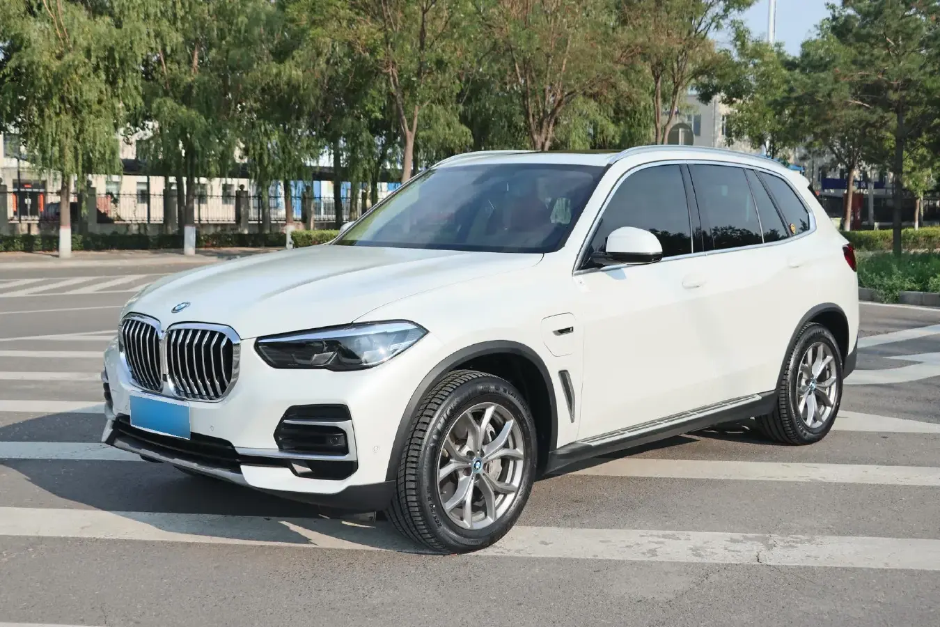 2022 BMW X5 3.0T 286HP L6 8AT PHEV 24KWH