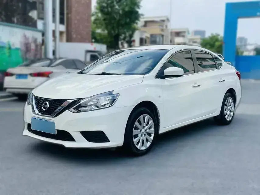 2022 Nissan Sylphy 1.6L 122HP L4 CVT
