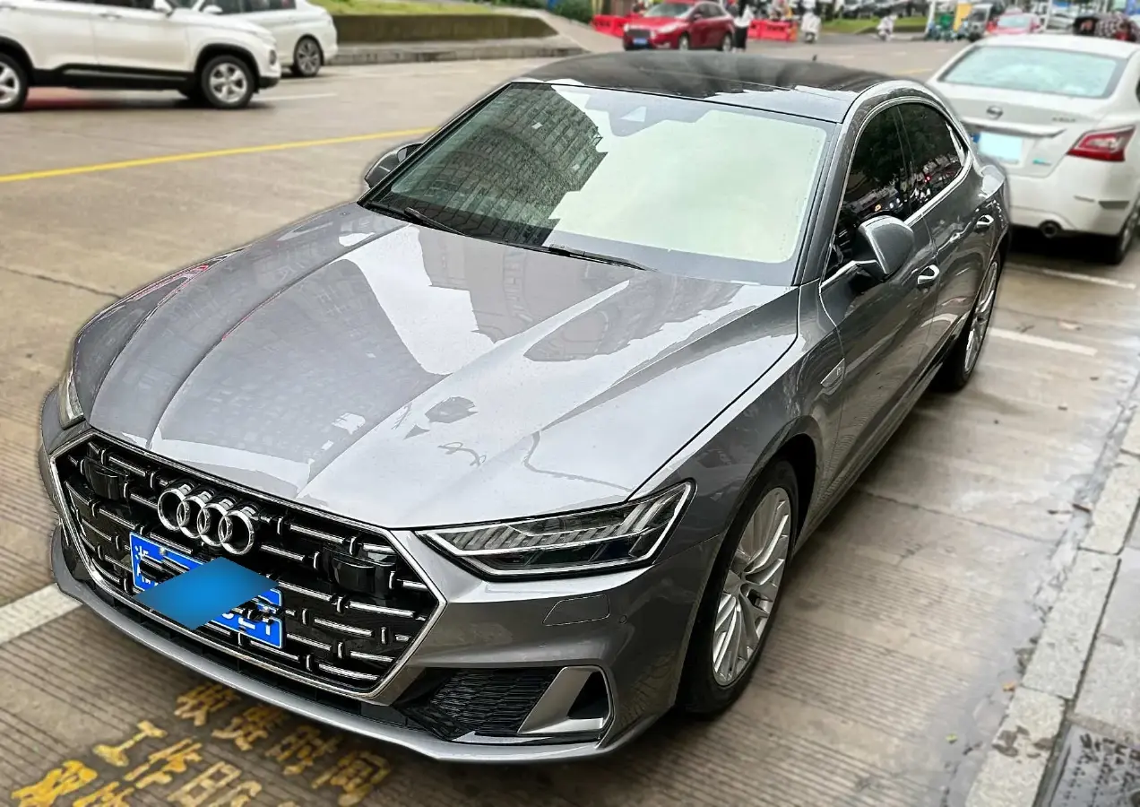 2022 Audi A7L 2.0T 245HP L4 7DCT