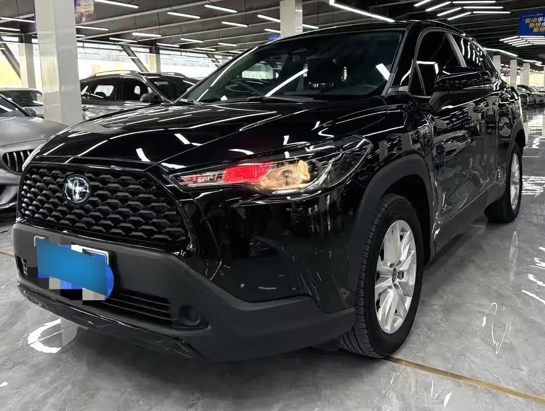 2024 Toyota Corolla Cross 2.0L 152HP L4 E-CVT Hybrid