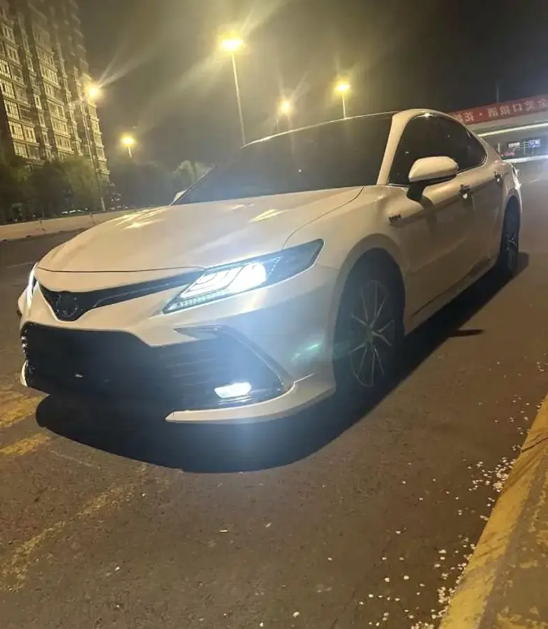 2023 Toyota Camry 2.5L 178HP L4 E-CVT Hybrid