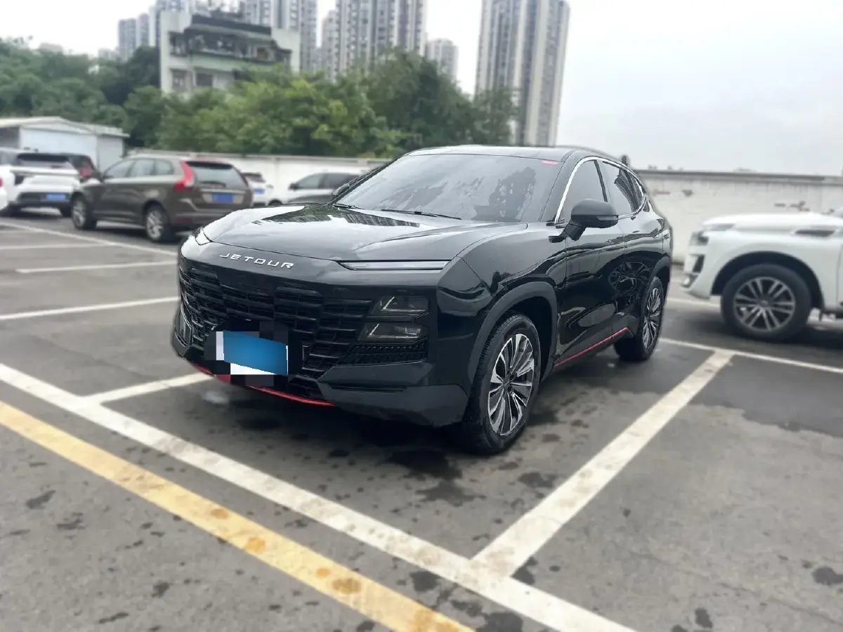 2023 Jetour DASHING 1.5T 156HP L4 6DCT