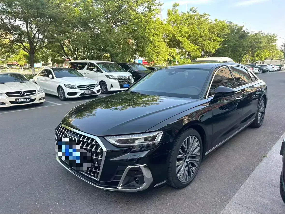 2024 Audi A8 3.0T 286HP V6 8AT