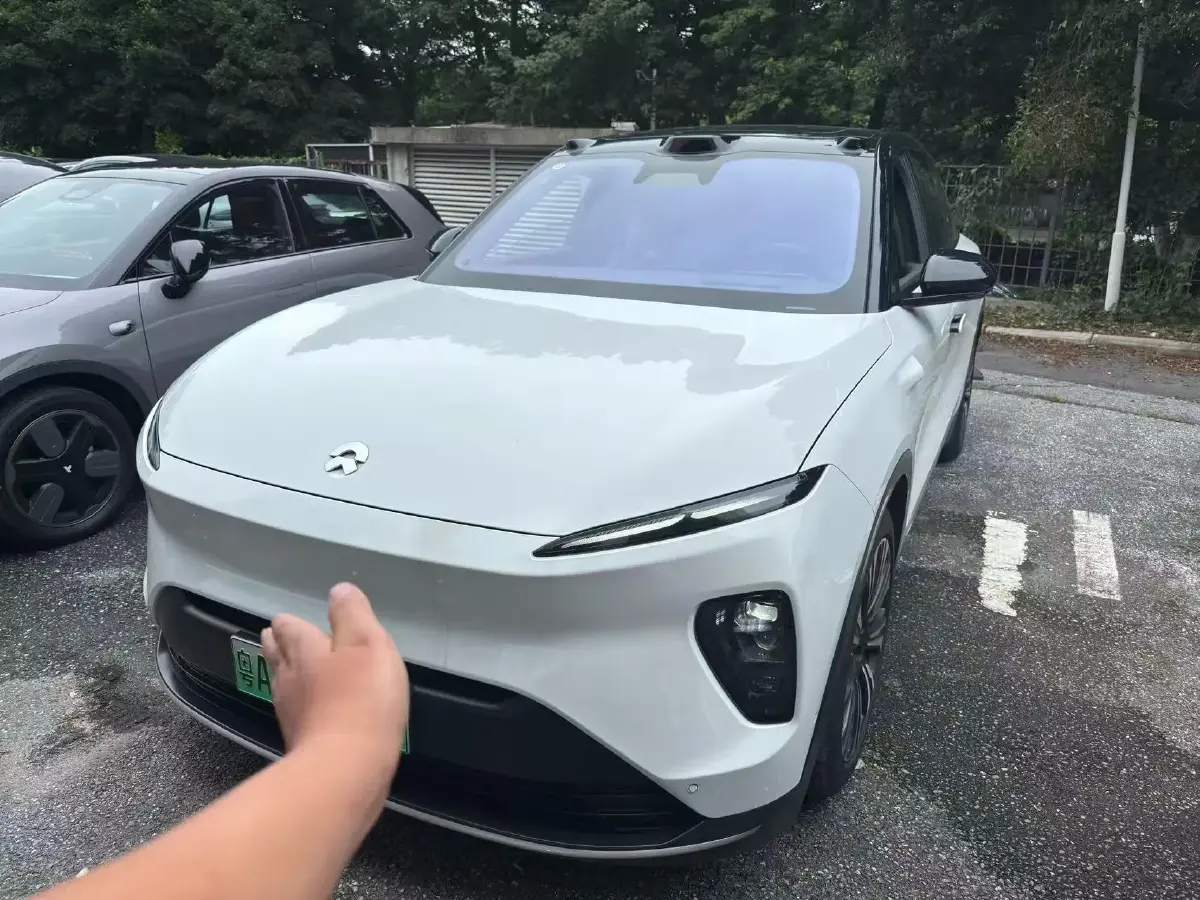 2024 NIO ES8 BEV 75KWH