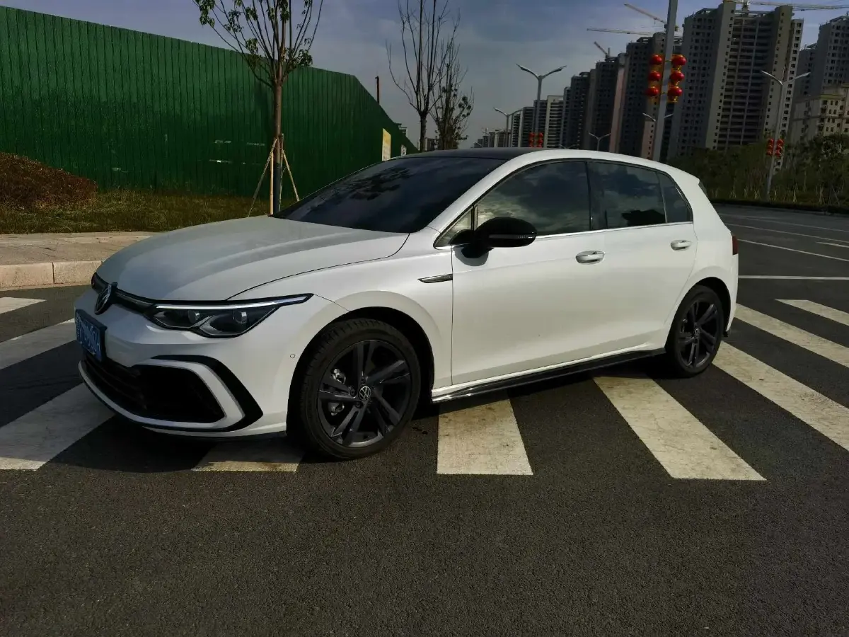 2023 Volkswagen Golf 1.4T 150HP L4 7DCT