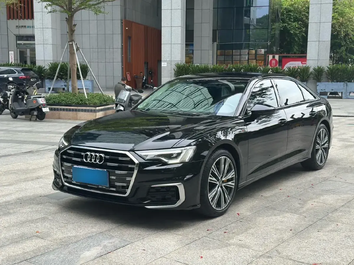 2023 Audi A6L 2.0T 245HP L4 7DCT