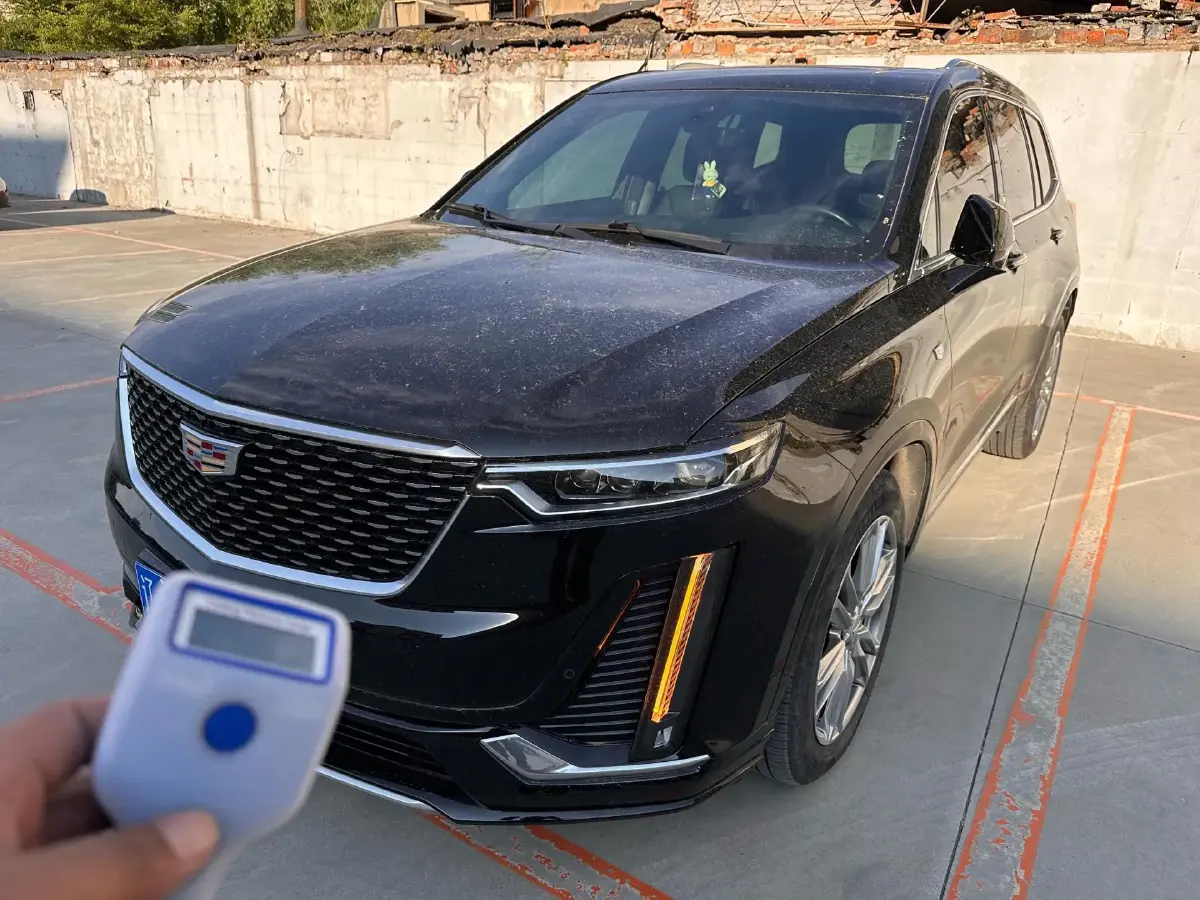 2022 Cadillac XT6 2.0T 237HP L4 9AT