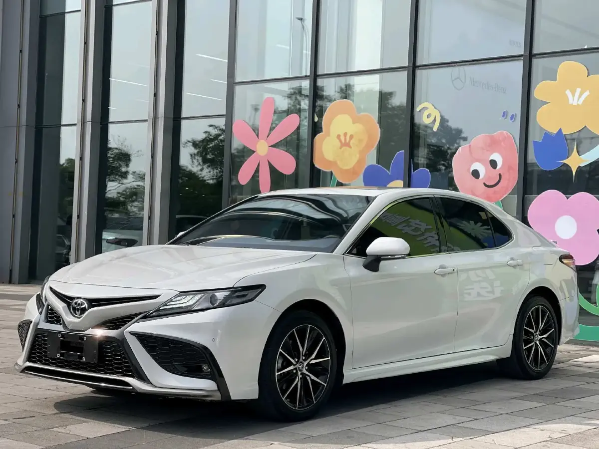 2021 Toyota Camry 2.0L 178HP L4 CVT