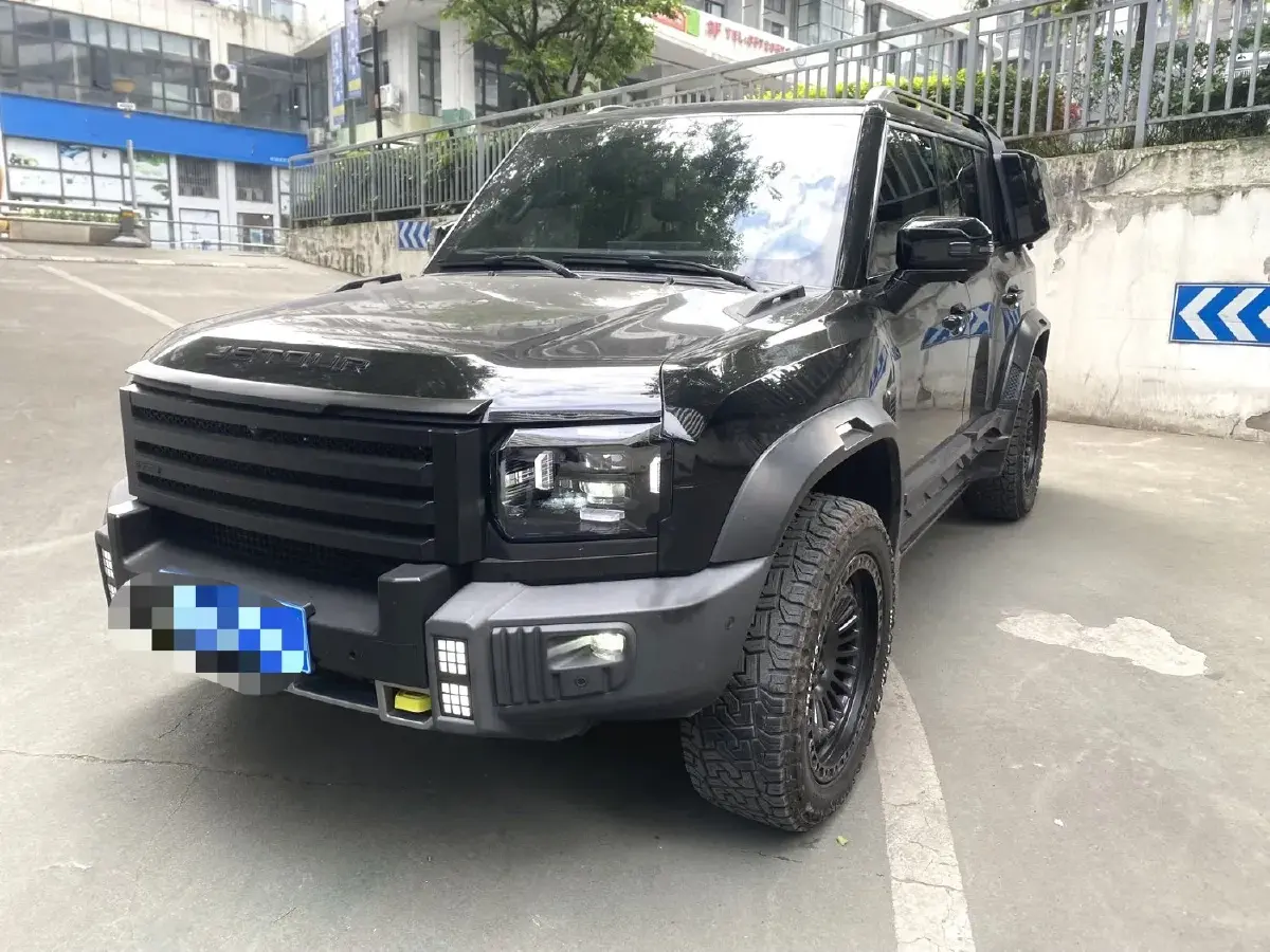 2023 Jetour Traveller 2.0T 254HP L4 7DCT