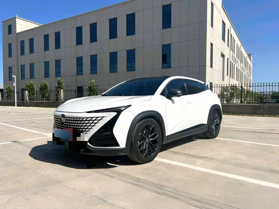 2022 ChangAn UNI-T 2.0T 233HP L4 8AT