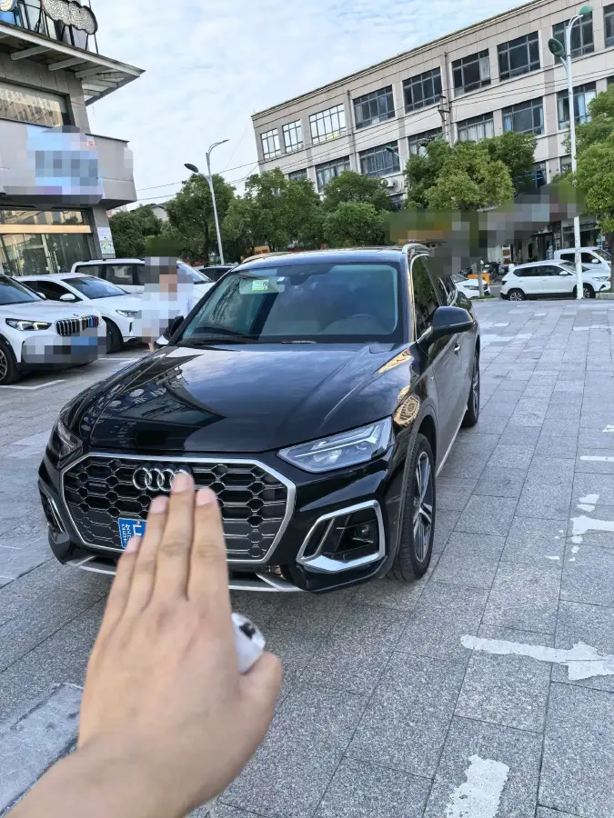 2022 Audi Q5L 2.0T 190HP L4 7DCT