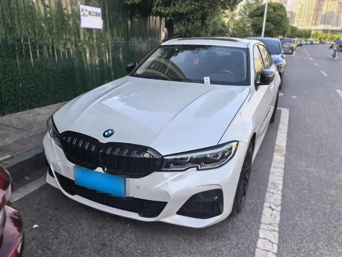 2022 BMW 3 Series 2.0T 184HP L4 8AT