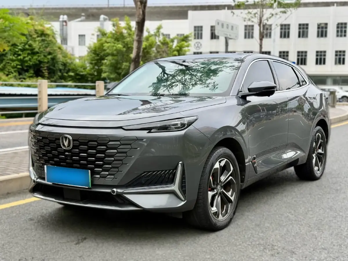 2022 ChangAn UNI-K iDD 1.5T 170HP L4 6TCT PHEV 30.74KWH 2022 ChangAn UNI-K iDD 1.5T 170HP L4 6TCT PHEV 30.74KWH