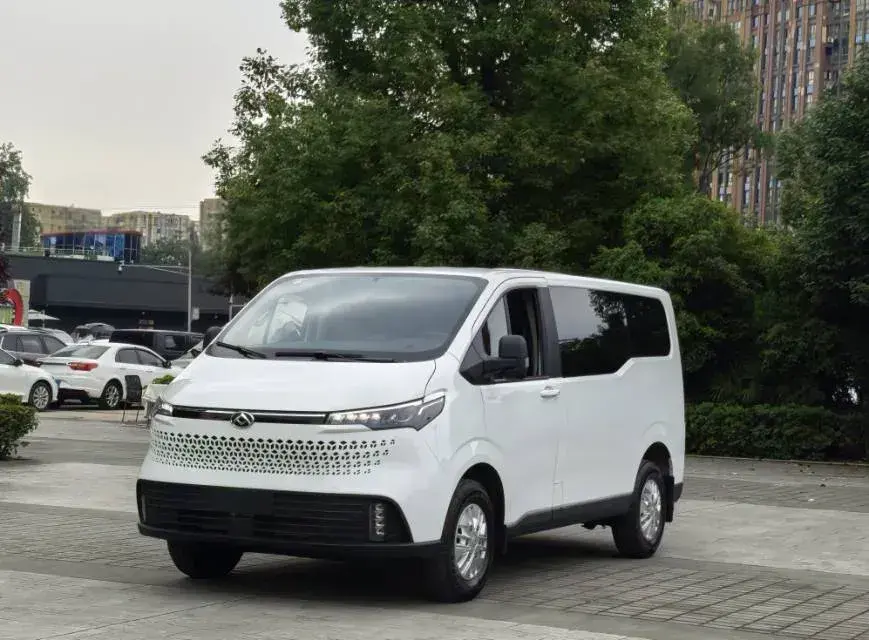 2023 MAXUS XinTu V70 2.0T 125HP L4 6MT