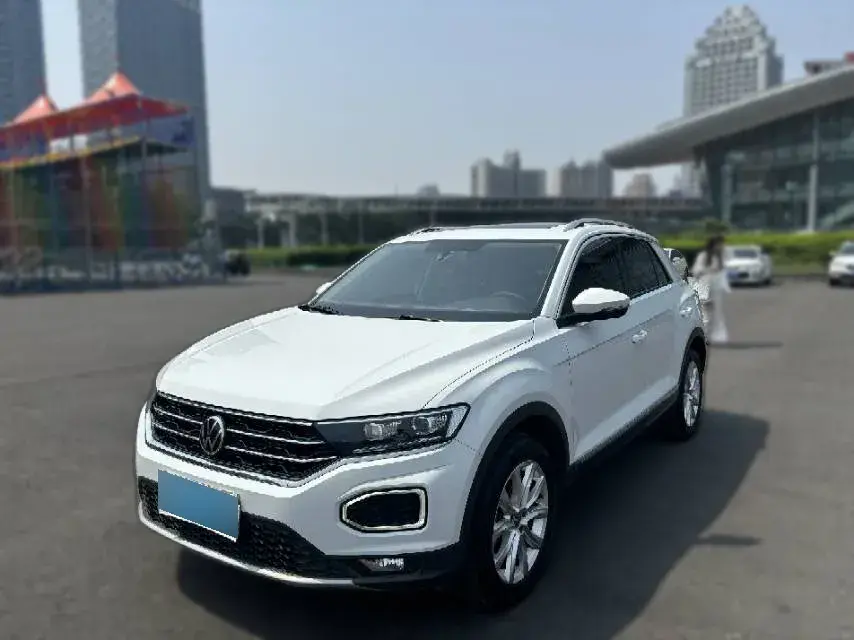 2022 Volkswagen T-Roc 1.4T 150HP L4 7DCT