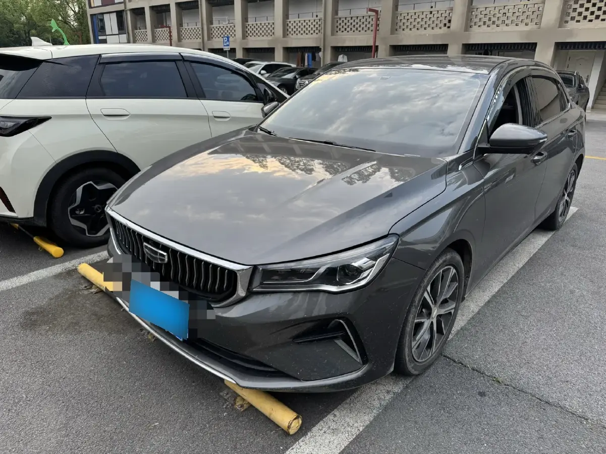 2023 Geely Emgrand 1.5L 127HP L4 CVT